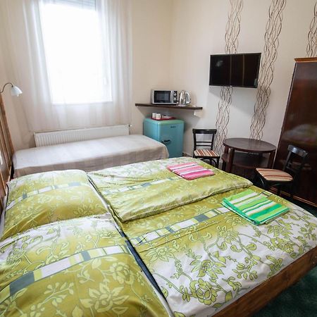 Art Maganszallashely Debrecen Bilik gambar